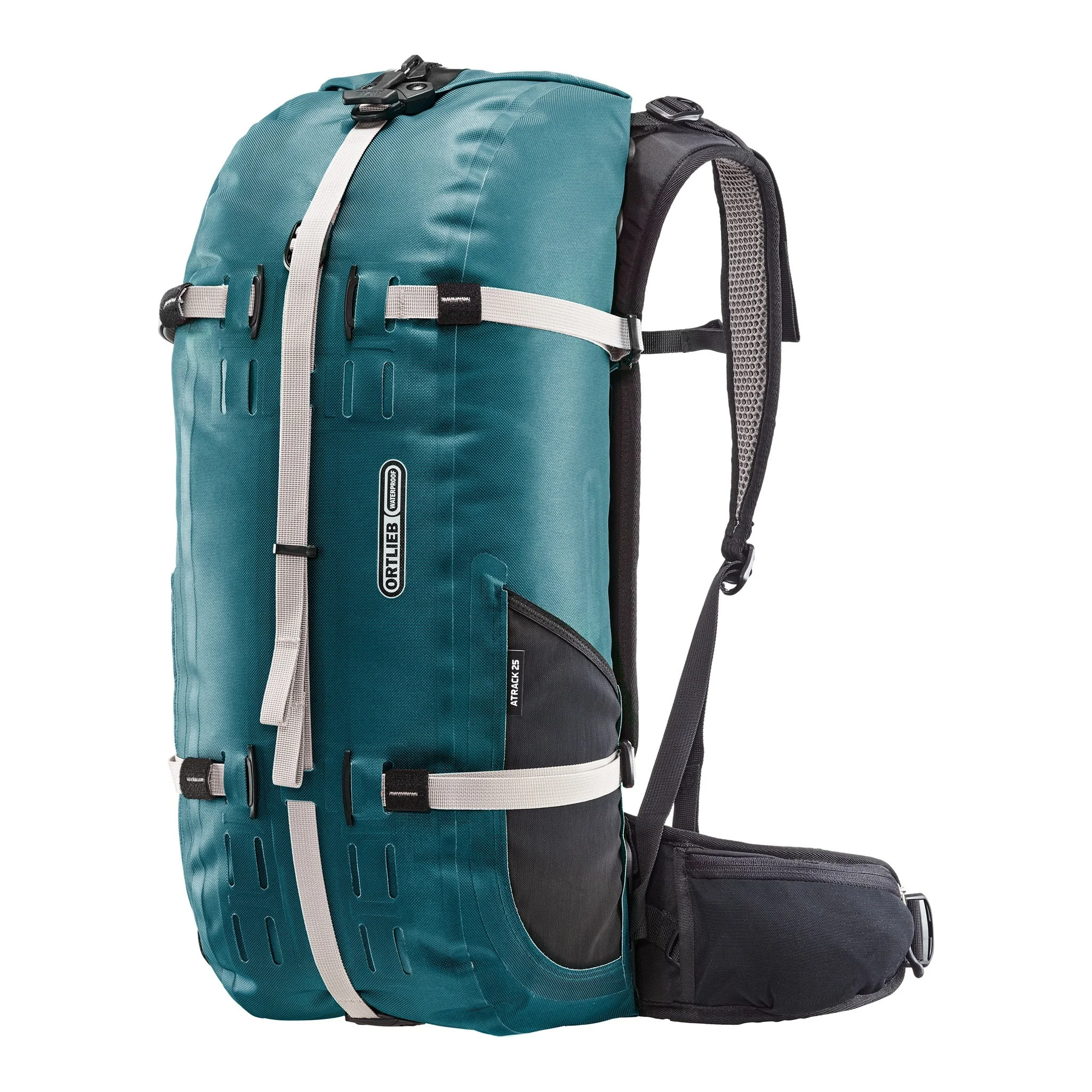 Seitenansicht des wasserdichten ORTLIEB Outdoor-Rucksacks Atrack in der Farbe rooibos mit 25 Litern Volumen, mit ergonomischem Tragesystem, breiten Schultergurten und seitlicher Reißverschlusstasche.